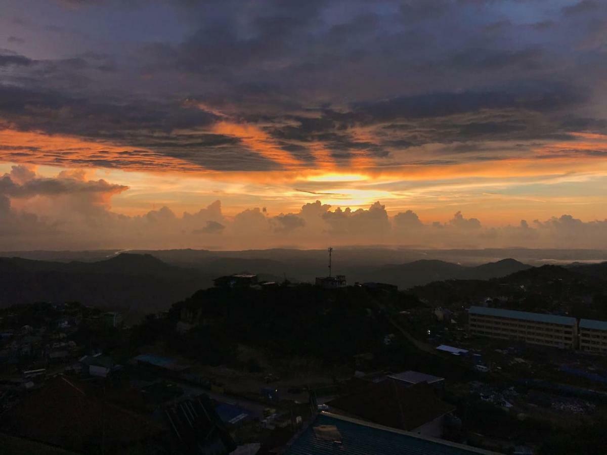 Vacation House In Baguio With Amazing Sunset Views Baguio City Buitenkant foto